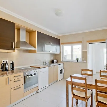Apartman Sunshine Retreat Aircon Cool&heating *