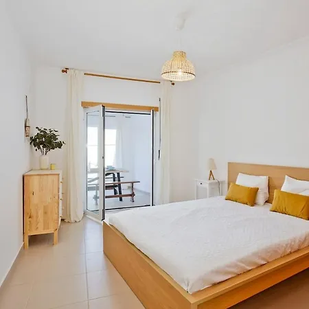 Sunshine Retreat Aircon Cool&heating Apartman Ferrel